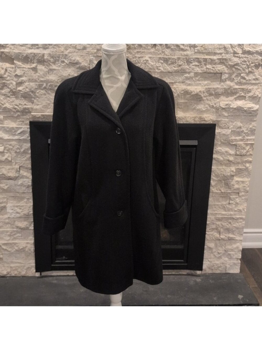 Me-Jay Black Wool Pea Coat